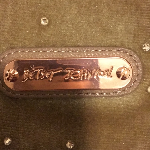 Tan/Blush Betsey Johnson shoulder purse - Picture 6 of 6